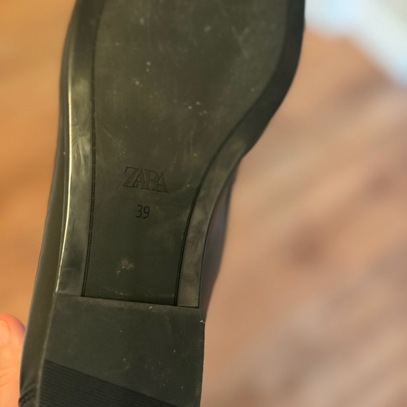 Zara Soft Ruched Loafers - Picture 2 of 2